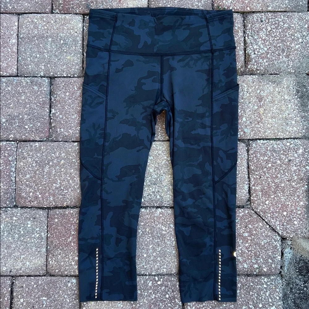 Worn once - LULULEMON Fast and Free Crop *Nulux in Incognito Camo Multi Grey - Picture 7 of 12